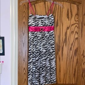 Juniors Zebra dress